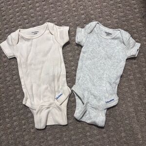 Gerber Baby Bodysuit Set - Cream and Gray